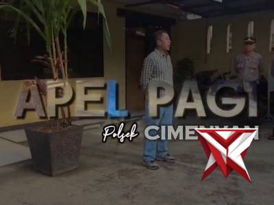 Polsek Cimenyan melaksanakan kegiatan apel pagi di halaman Mapolsek Cimenyan