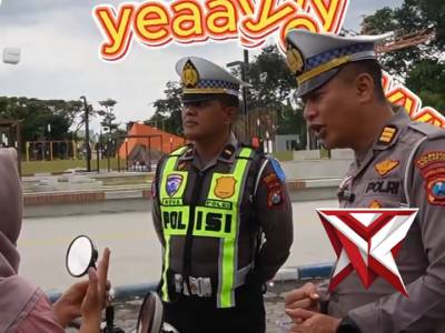 Tata tertib berlalu Lintas - PoliceTube