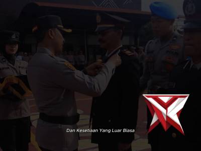 UPACARA PENGANUGERAHAN TANDA KEHORMATAN SATYA LANCANA PENGABDIAN POLRES NGAWI - PoliceTube