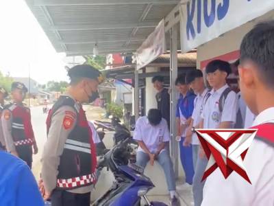 Patroli pantera presisi - PoliceTube