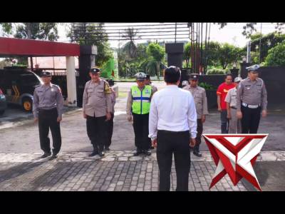Melaksanakan Giat Apel Pagi Yang di Dipimpin Panit Reskrim Polsek Lawang Iptu Syafril Arisan - PoliceTube