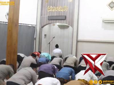 Safari Ramadhan - PoliceTube