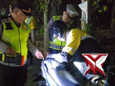 POLRES NGAWI GELAR PATROLI SKALA BESAR & PENYEKATAN ANTISIPASI JELANG PARLUH 2026 - PoliceTube