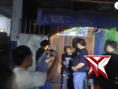 Razia Dini Hari di Pasar Minggu, Polisi Sita Tuak, Samcodin dan Amankan Tujuh Anak Punk

Polresta Be