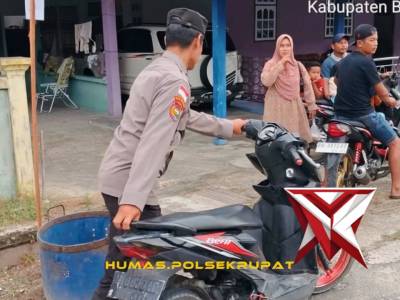 Patroli pasar Ramadhan dan gatur lalin - PoliceTube