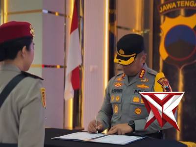 UPACARA PELANTIKAN KASAT RES PPA DAN PPO POLRESTABES SEMARANG - PoliceTube