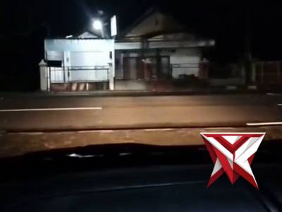 Dalam Upaya Meningkatkan Situasi Kamtibmas Yang Aman Dan Kondusif Diwilayah Polsek Sukomoro Polres M - PoliceTube