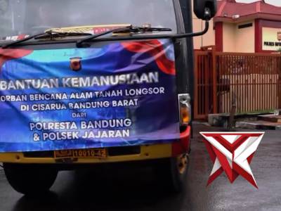 Polresta Bandung Berikan Bantuan Sosial Bagi Warga Yang Terdampak Bencana Alam Tanah Longsor