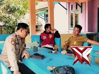 HIMBAUAN DARI BHABINKAMTIBMAS POLSEK LENGKITI KEPADA MASYARAKAT UTK SELALU MENJAGA KAMTIBMAS DIDALAM
