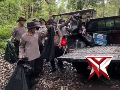 Bukan cuma jaga kamtibmas, tapi juga jaga alam! - PoliceTube
