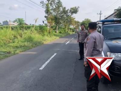 Kegiatan Rutin Polsek Kromengan - PoliceTube