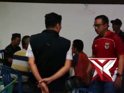 Nobar Timnas bersama Polresta Pangkalpinang - PoliceTube