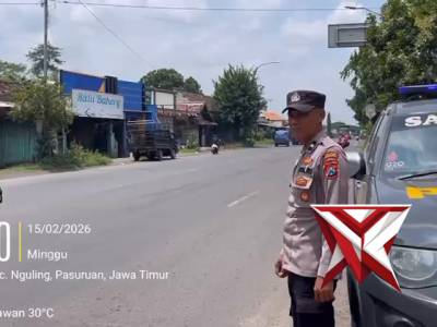 Patroli Bluelight Polsek Nguling - PoliceTube