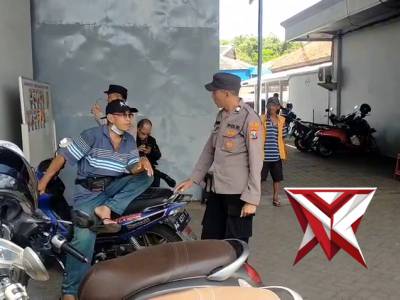 Sambang Warga Polsek Turen Polres Malang - PoliceTube