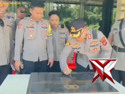 Kapolres mimika meresmikan lapangan tembak Batalyon Tathya Dharaka Polres Mimika - PoliceTube