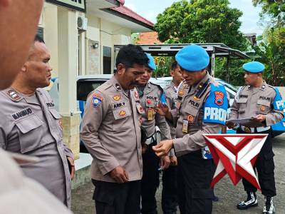 GAKTIPLIN PERSONIL POLRESTA CILACAP - PoliceTube
