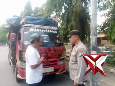 Jam Operasional - PoliceTube