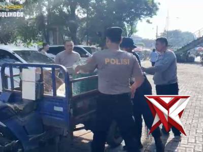 Kerja Bakti Menuju Indonesia Bersih Polres Probolinggo