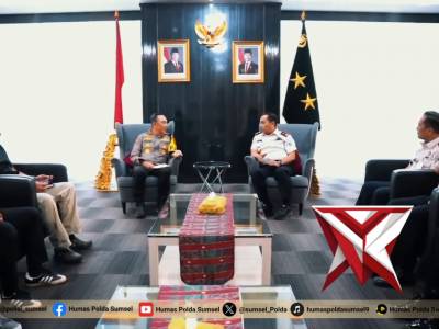 Antisipasi Kejahatan Keuangan Digital, Kapolda Sumsel Tegaskan Kolaborasi Strategis dengan OJK - PoliceTube