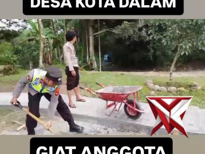 POLSEK MEKAKAU ILIR TAMPAL JALAN BERLOBANG - PoliceTube