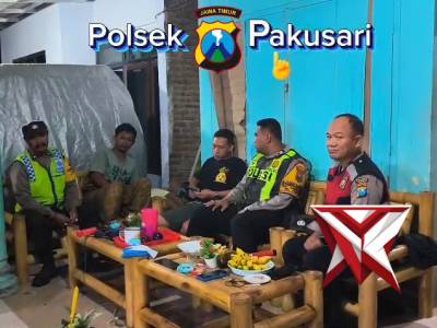 PATROLI BLUE LIGHT POLSEK PAKUSARI - PoliceTube