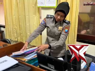 Kurve Polresta Banyuwangi Dukung Gerakan Nasional Indonesia ASRI - PoliceTube