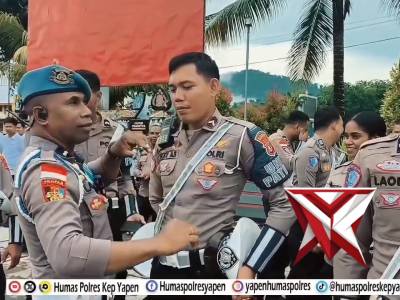 Propam Polres Kep Yapen Lakukan Pemeriksaan Rutin Tampang dan Kelengkapan Personel - PoliceTube