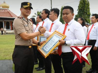 Reward dan Panismen buat anggota Berprrstasi