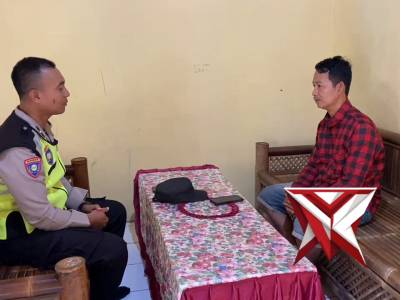 Polsek Rowokele Hadir - PoliceTube