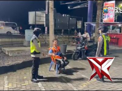 Patroli Presisi Polwan Polres Madiun Bersama jaga kamtibmas tetap aman dan kondusif - PoliceTube