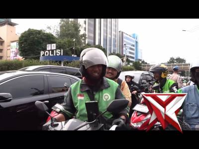 Kapolri & PJU Mabes Polri Turun ke Jalan, Sapa Masyarakat Bersama Insan Pers ?

Kapolri Listyo Sigi