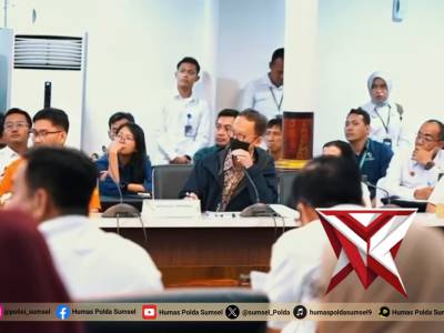 Kapolda Sumsel Tegaskan Kesiapan Pengamanan Arus Mudik Lebaran 2026

Palembang - Polda Sumsel menega