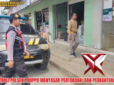 Patroli Polsek Proppo menyasar perkantoran dan pertokoan antisipasi gangguan kamtibmas - PoliceTube