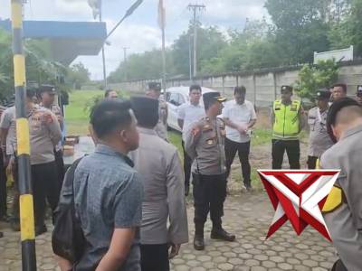 PELAKSANAAN PELAYANAN DAN PENGAMAN UNRAS MASYARAKAT DESA PENGABUAN TERHADAP PT.MEDCO ENERGI KAB.PALI - PoliceTube
