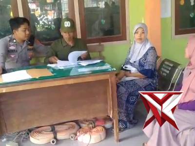 Patroli Harkamtibmas dialogis dengan warga - PoliceTube