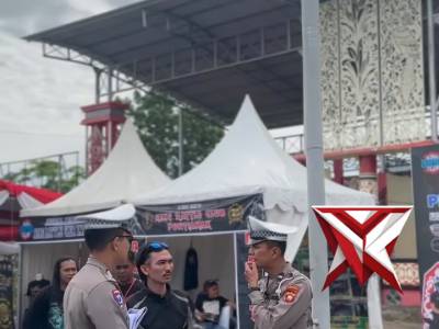 Pengamanan arus lalu lintas - PoliceTube