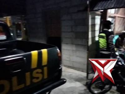 Patroli pembinaan poskamling polsek ngariboyo di desa sumberdukum