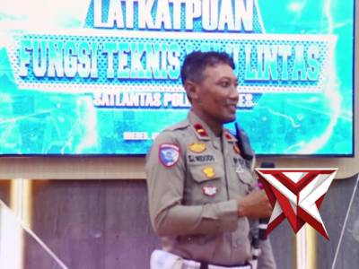 Satlantas Polres Brebes melaksanakan Latkapuan guna menjaga Profesionalisme - PoliceTube