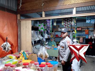 Personil polsek simeulue tengah melaksanakan patroli rutin - PoliceTube