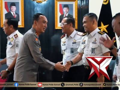 Kunjungan kerja Ka polda sumsel - PoliceTube
