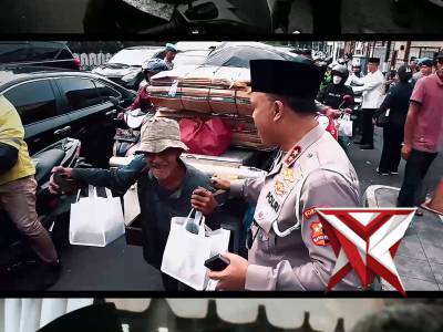 .Kapolri & PJU Mabes Polri Turun ke Jalan, Sapa Masyarakat Bersama Insan Pers ? Kapolri Listyo Sig - PoliceTube