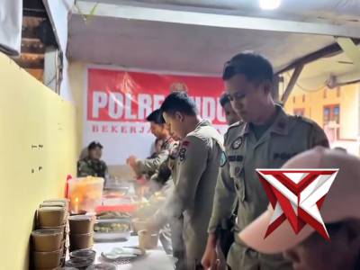 SOLIDARITAS TNI-POLRI DALAM MOMEN SYUKURAN HUT KAPOLRES NDUGA#tni #polri #solidaritas - PoliceTube