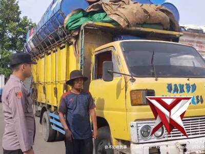 Giat Patroli KRYD dialogis dengan sopir truk berikan himbauan Kamtibmas - PoliceTube