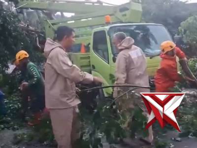 POLRI HADIR UNTUK MASYARAKAT