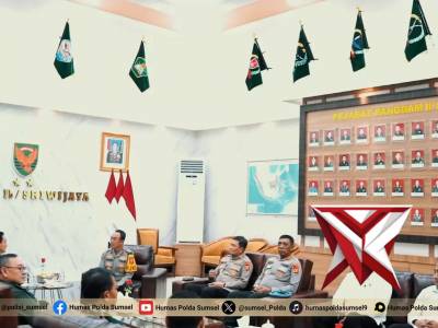 KUNJUNGAN KAPOLDA SUMSEL KE KODAM II SRIWIJAYA