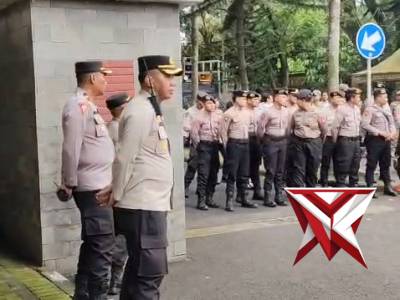 Kegiatan aksi Damai Aliansi BEM Kab.Malang - PoliceTube