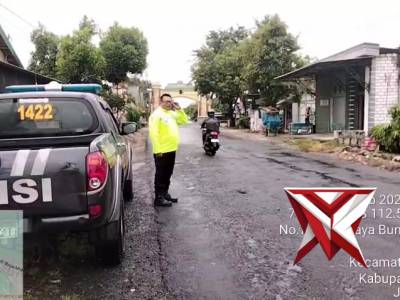 Pos Sore Penyekatan Truck - PoliceTube