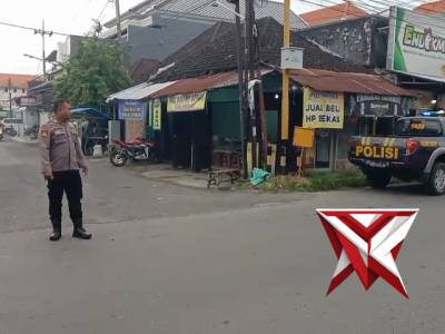 Polri Untuk Masyarakat || Puasa Hari ke 9 Aktifitas Masyarakat Jelang Waktu Berbuka - PoliceTube