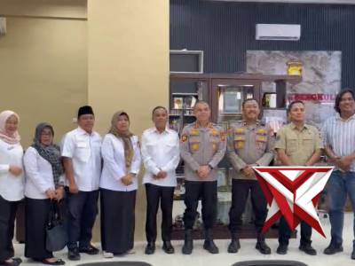 Kapolresta Bengkulu Terima Kunjungan Bawaslu Kota Bengkulu &mdash; Kapolresta Bengkulu menerima kunjungan - PoliceTube
