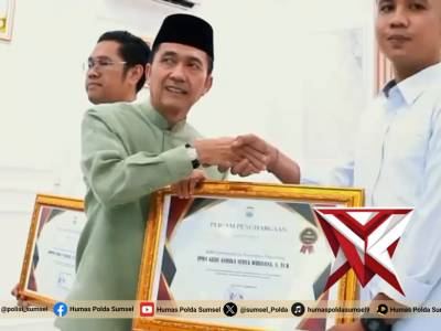 Polsek kertapati - PoliceTube